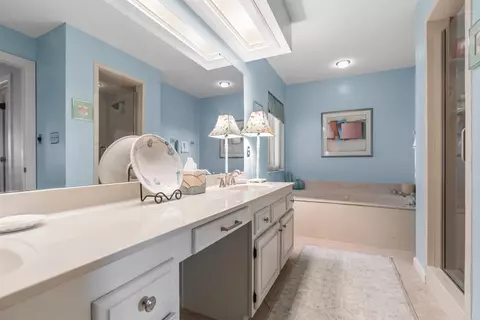 Bath - 6170 A1a S UNIT 310, Saint Augustine, FL 32080 photo 3 of 4
