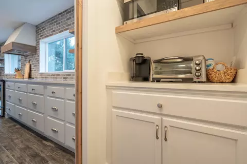 Kitchen - 2970 Lewis Speedway, Saint Augustine, FL 32084 photo 6 of 6