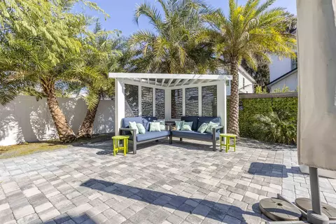 Exterior - 38 Dufferin St, Saint Augustine, FL 32084 photo 18 of 22