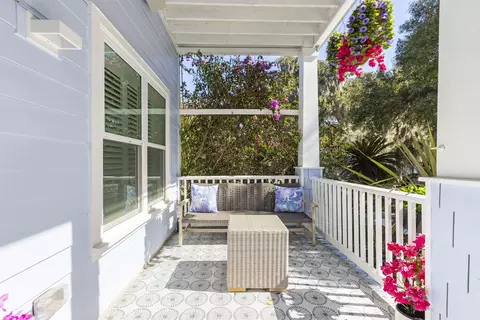 Exterior - 38 Dufferin St, Saint Augustine, FL 32084 photo 12 of 22