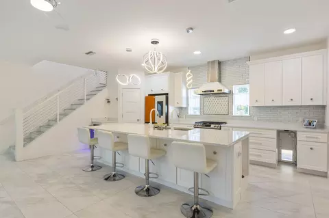 Kitchen - 38 Dufferin St, Saint Augustine, FL 32084 photo 3 of 5