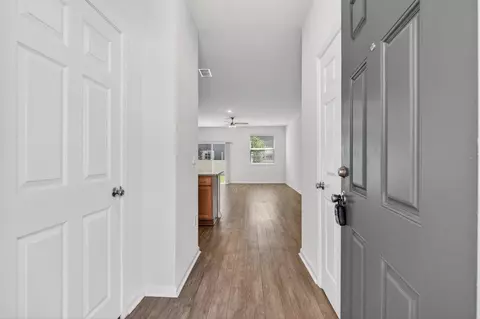 Entry Way - 43 Mustard Hill Ct, Saint Augustine, FL 32086 photo 1 of 5