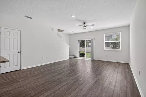 Living - 43 Mustard Hill Ct, Saint Augustine, FL 32086 photo 2 of 3