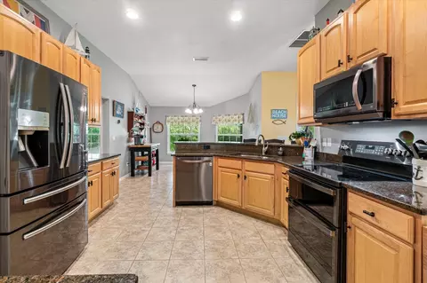 937 Mirror Lake Dr, Saint Augustine, FL 32086 photo 6