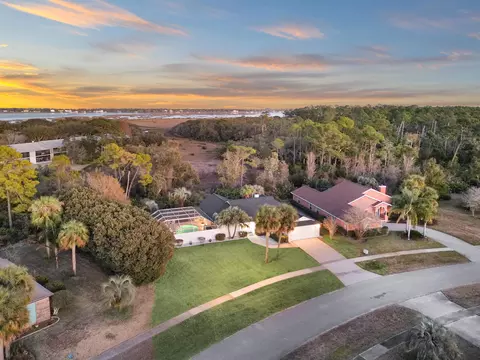 655 E Bianca Cir, Saint Augustine, FL 32086 photo 4