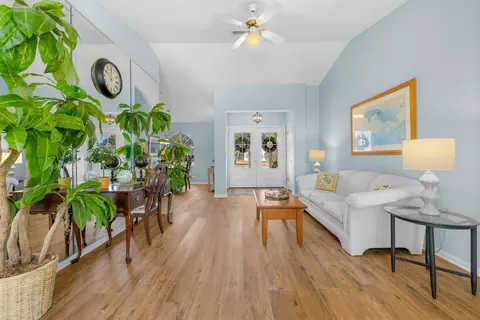 655 E Bianca Cir, Saint Augustine, FL 32086 photo 10