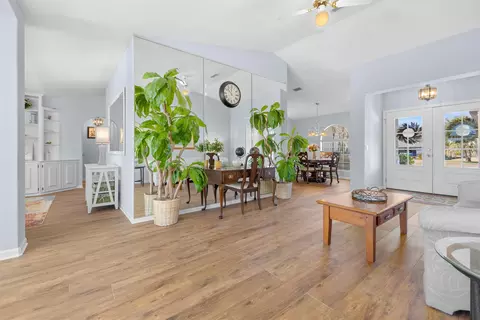 655 E Bianca Cir, Saint Augustine, FL 32086 photo 9