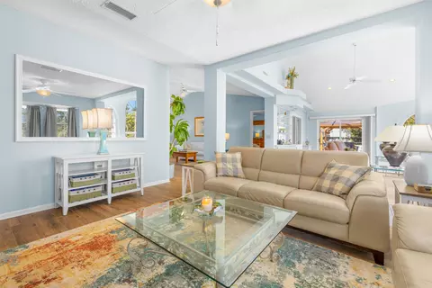 655 E Bianca Cir, Saint Augustine, FL 32086 photo 18