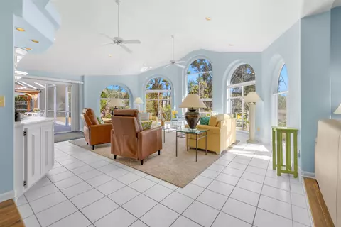 Living - 655 E Bianca Cir, Saint Augustine, FL 32086 photo 2 of 7