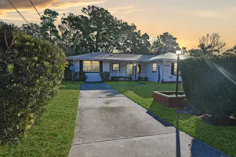 1064 Hibiscus St, Saint Augustine, FL 32084