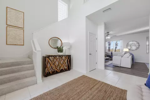 Entry Way - 9162 August Cir, Saint Augustine, FL 32080 photo 1 of 4