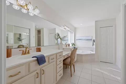 Bath - 9162 August Cir, Saint Augustine, FL 32080 photo 2 of 5