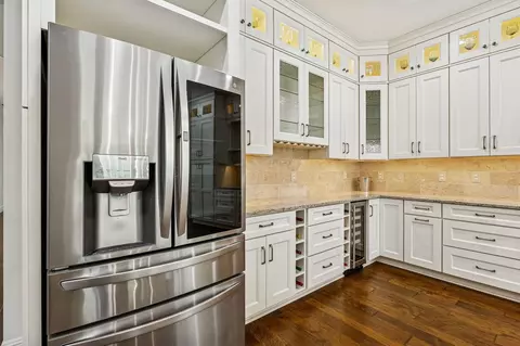 Kitchen - 909 Sandy Beach Cir, Saint Augustine, FL 32080 photo 6 of 8