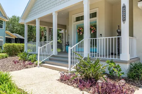 Exterior - 909 Sandy Beach Cir, Saint Augustine, FL 32080 photo 4 of 19