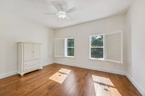 Bedroom - 909 Sandy Beach Cir, Saint Augustine, FL 32080 photo 5 of 6