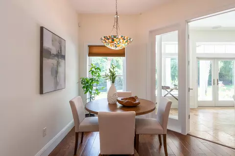 Dining - 909 Sandy Beach Cir, Saint Augustine, FL 32080 photo 6 of 7