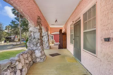 Exterior - 134 Washington St, Saint Augustine, FL 32084 photo 4 of 6