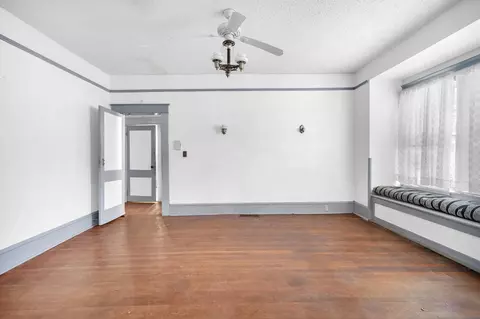 Living - 134 Washington St, Saint Augustine, FL 32084 photo 4 of 6