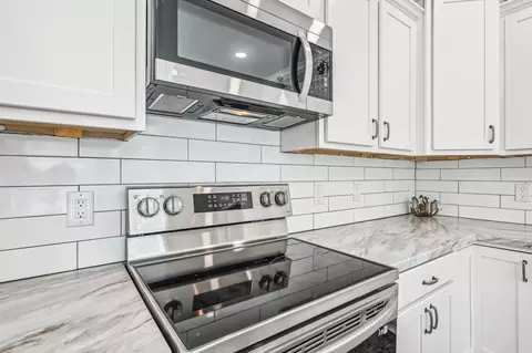 Kitchen - 4954 A1a S, Saint Augustine, FL 32080 photo 4 of 4