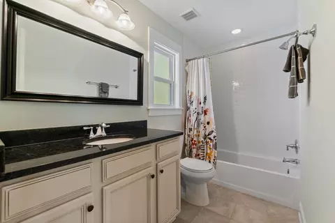 Bath - 161 Blanco St, Saint Augustine, FL 32084 photo 3 of 3