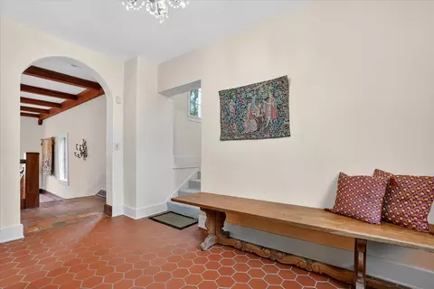 Entry Way - 16 May St, Saint Augustine, FL 32084 photo 2 of 8