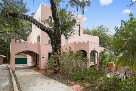 Exterior - 16 May St, Saint Augustine, FL 32084 photo 15 of 17