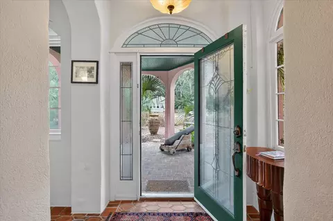 Entry Way - 16 May St, Saint Augustine, FL 32084 photo 1 of 8