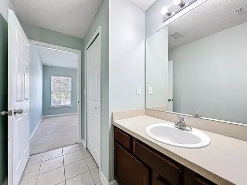 Bath - 240 Golden Lake Loop, Saint Augustine, FL 32084 photo 2 of 4