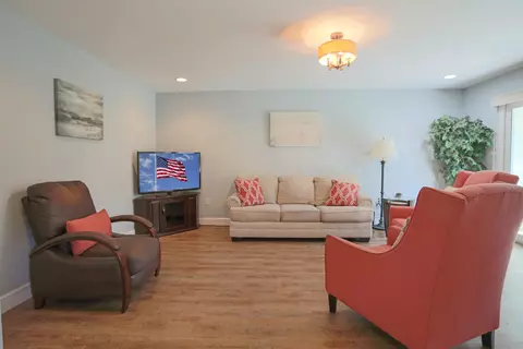 Living - 6300 S A1a #B5-1TH, Saint Augustine, FL 32080 photo 1 of 2