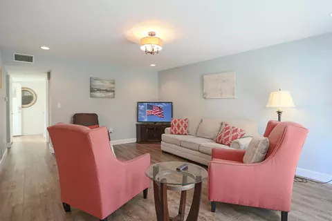 Living - 6300 S A1a #B5-1TH, Saint Augustine, FL 32080 photo 2 of 2