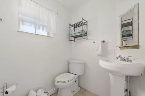 Bath - 8 Poinciana Ave, Saint Augustine, FL 32084 photo 1 of 4