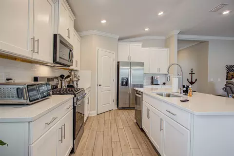 Kitchen - 721 Narvarez Ave, Saint Augustine, FL 32084 photo 2 of 8