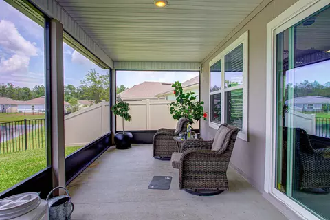 Exterior - 721 Narvarez Ave, Saint Augustine, FL 32084 photo 7 of 13