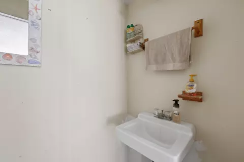 Bath - 5296 Timucua Cir, Saint Augustine, FL 32086 photo 5 of 5