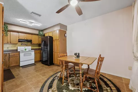 Dining - 5296 Timucua Cir, Saint Augustine, FL 32086 photo 2 of 3