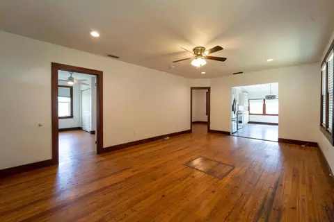 Living - 23 Hope St, Saint Augustine, FL 32084 photo 1 of 2