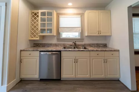 Kitchen - 23 Hope St, Saint Augustine, FL 32084 photo 2 of 3