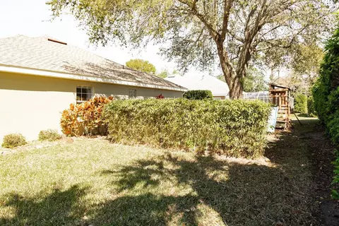 Exterior - 128 Anastasia Lakes Dr, Saint Augustine, FL 32080 photo 5 of 6