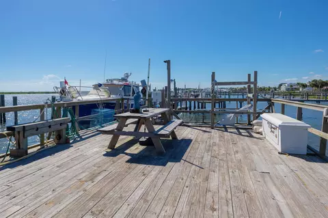 Exterior - 124 Inlet Dr, Saint Augustine, FL 32080 photo 2 of 13