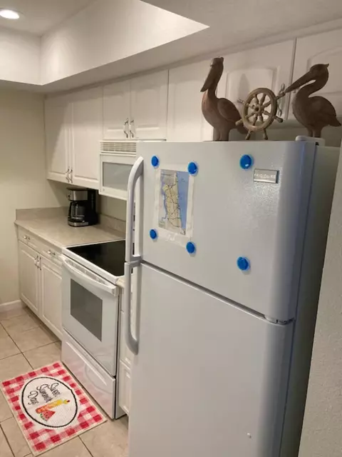 Kitchen - 6300 S A1a #A9-3D, Saint Augustine, FL 32080 photo 1 of 1