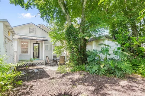 Exterior - 54 Grove Ave, Saint Augustine, FL 32084 photo 2 of 9