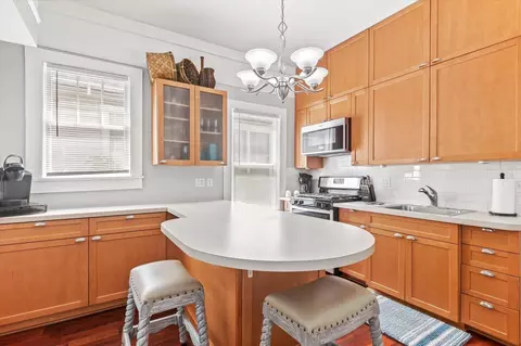Kitchen - 54 Grove Ave, Saint Augustine, FL 32084 photo 4 of 5