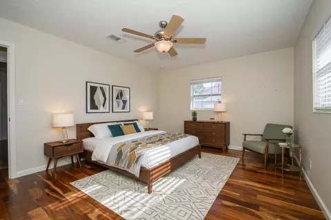 Bedroom - 468 Arricola Ave, Saint Augustine, FL 32080 photo 5 of 11
