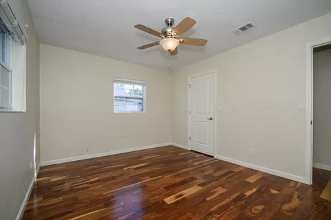 Bedroom - 468 Arricola Ave, Saint Augustine, FL 32080 photo 10 of 11