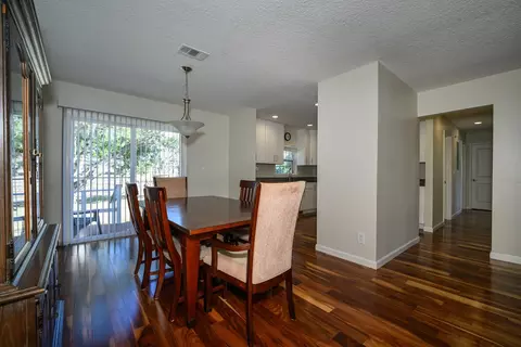 Dining - 468 Arricola Ave, Saint Augustine, FL 32080 photo 2 of 4