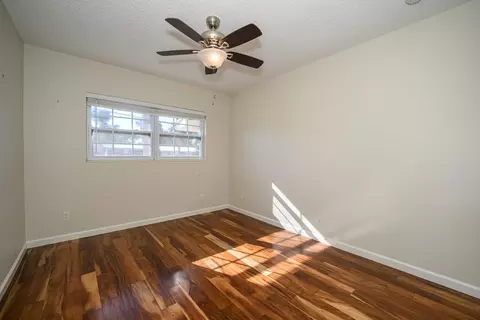 Bedroom - 468 Arricola Ave, Saint Augustine, FL 32080 photo 1 of 11