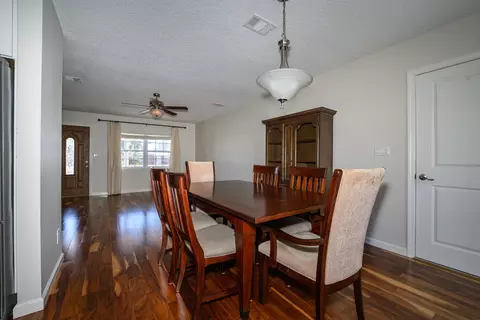 Dining - 468 Arricola Ave, Saint Augustine, FL 32080 photo 4 of 4