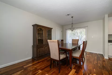 Dining - 468 Arricola Ave, Saint Augustine, FL 32080 photo 1 of 4