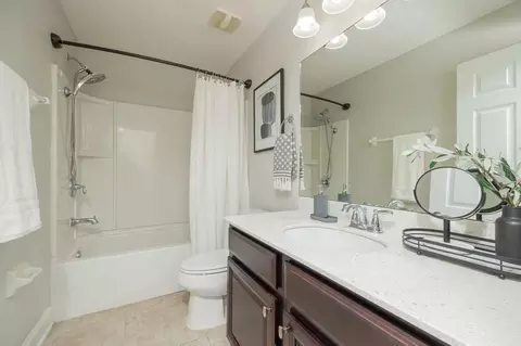 Bath - 62 Paradas Pl, Saint Augustine, FL 32092 photo 6 of 6