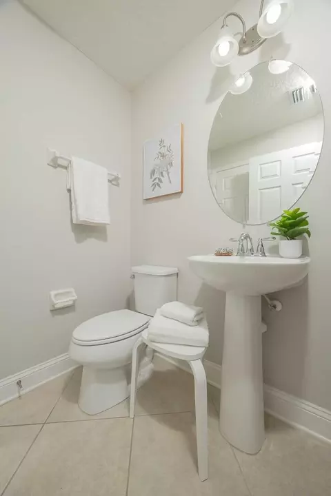 Bath - 62 Paradas Pl, Saint Augustine, FL 32092 photo 1 of 6
